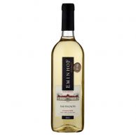 Eminhof Sauvignon přívlastek bílé víno 0,75l